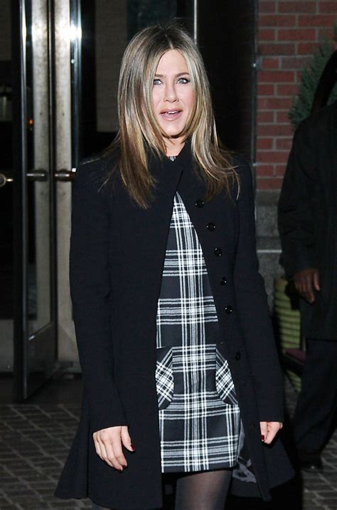 Jennifer Aniston Arrives At Cake Screenng In New York Hawtcelebs