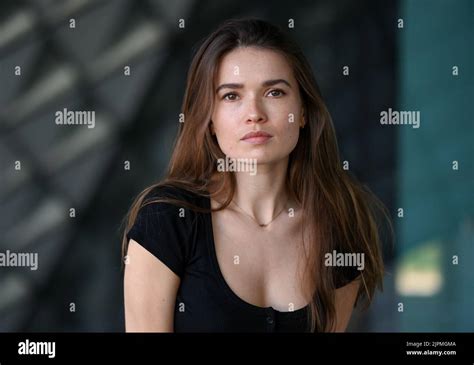 Production 10 August 2022 Berlin Actress Zoe Moore At An Exclusive Photo Shoot In Berlin