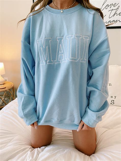 sky blue maui embroidered crew trendy hoodies cute comfy outfits