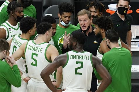 prediction oregon ducks men s basketball poised to add new commitment