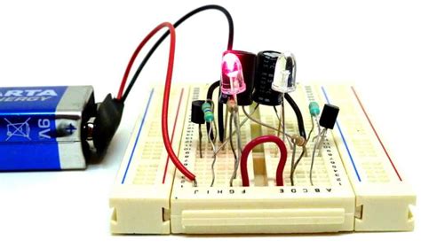 How Astable Multivibrator Circuits Work