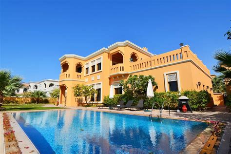 The Best Villas In Dubai The Luxury Travel Blog Travel Luxury Villas
