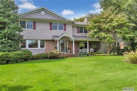 315 Woodland Dr Brightwaters Ny 11718 ®