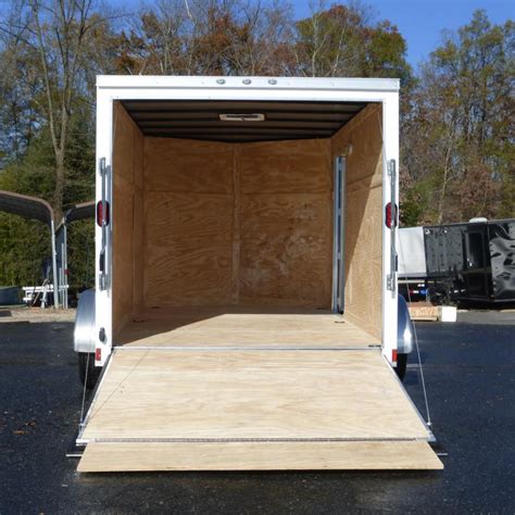 Diamond Cargo 6 X10 Enclosed Trailer With Ramp 3k New Enclosed