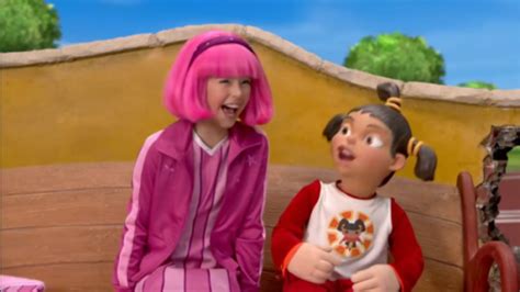 Stephanie Youve Done Trixie A Frighten Lazy Town Ronald Mcdonald Ronald