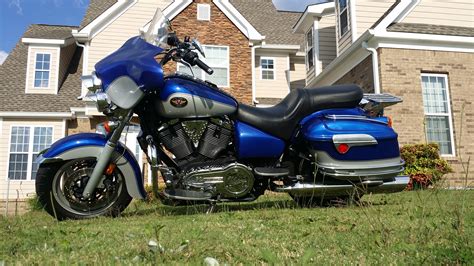The rifle replacement windshield for the victory cross country tour is available in 5 sizes; Fairing Paint Scheme/Design/Style | Victory Motorcycles ...
