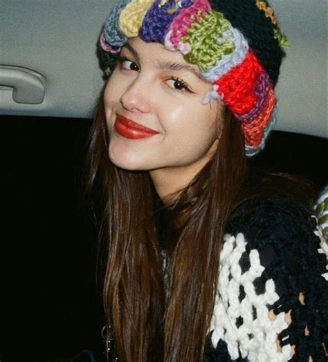 Ur Gf On Instagram Gf Oliviarodrigo 💘💘 ️‍🔥💖🌈🌈🌈🌈💙🥲🧶🌈🥲🥲🦋🦋🦋🌟🌟🌟🌟 Crochet Crochet Hats Wrist