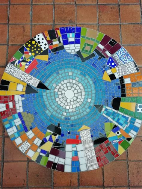 Pin By Süreyya Kurşungöz İyim On Mozaik Mosaic Art Mosaic Garden Art