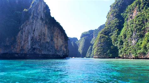 Phi Phi Islands Excursion By Speedboat