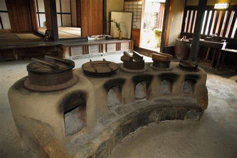 A Traditional Kamado In A Japanese Kitchen Japanese Kitchen Traditional Kitchen Design