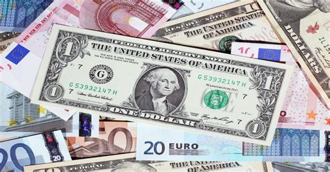Konverter valuta konverter pokazuje konverziju 1 američki dolar u euro na dan nedjelja. Euro dollar: wisselkoers berekenen - Hurray-USA