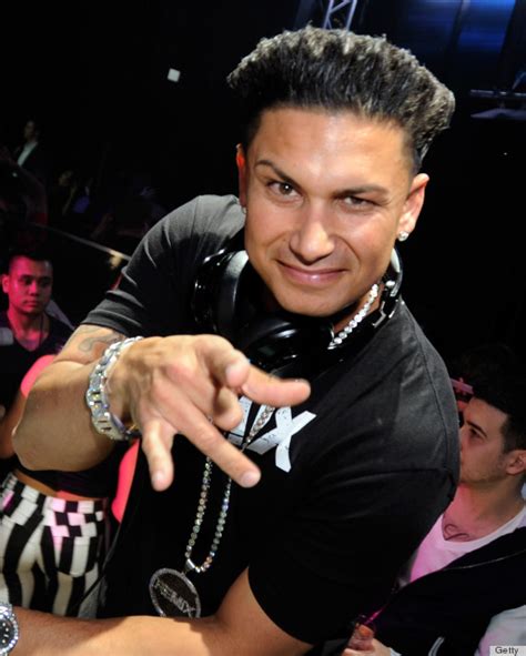 Pauly D New Hair Totally Transforms Jersey Shore Star Photos Huffpost