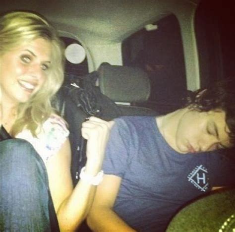 Harry Styles Sleeping Harry Styles Sleeping One Direction Harry