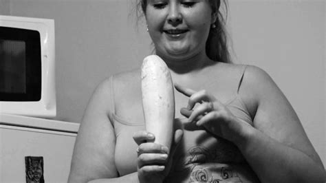 Mature Bbw Housewife Milf In The Kitchen Fucks Hard With A Zucchini Xxx Mobile Porno Videos