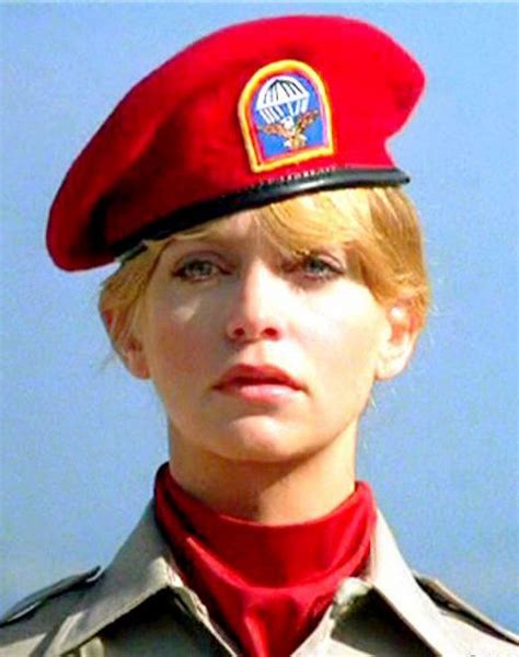 picture of goldie hawn goldie hawn private benjamin famous faces