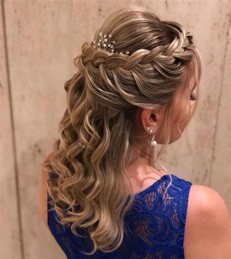 √ Trança Penteado Para Noiva Cabelo Curto Cachos E Outras Ondas