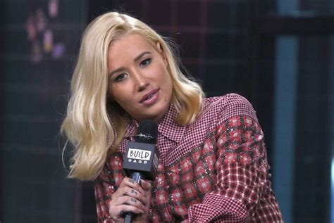 Iggy Azalea Issues A Statement Following Her Leaked Nude Photos Scandal News Bet