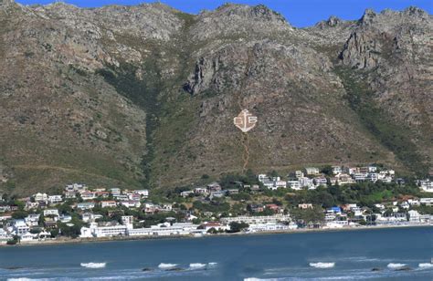 If you are looking for cape town accommodation , safarinow has a selection of accommodation in cape town and surrounds. Accommodation Gordons Bay