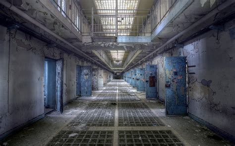 Hd Wallpaper Prison Cell Interior Camera Abandoned Damaged