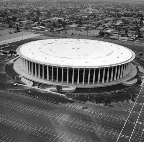 Aerial View Of The Forum In The 1970s Los Angeles Architecture Inglewood California Inglewood