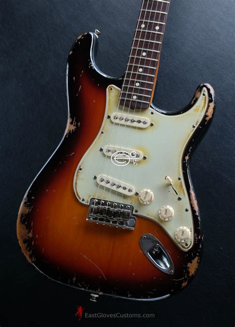 Fender American Vintage 62 Reissue Stratocaster Sunburst Avri 1962 Aged