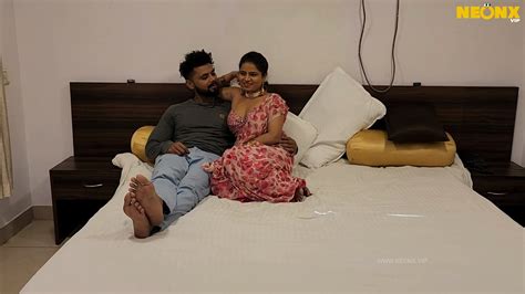 Hot Champa 2023 Hindi Neonx Originals Short Film 720p Hdrip 320mb Download