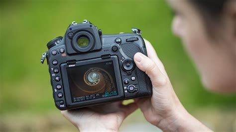 Mirrorless Vs Dslr Cameras The 10 Key Differences You Need To Know
