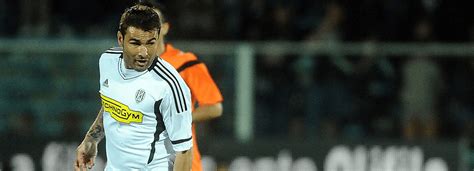 Join the discussion or compare with others! Adrian Mutu muss dem FC Chelsea eine Strafe von 17 Mio ...