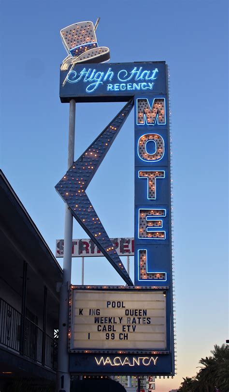 High Hat Regency Motel Neon Sign Las Vegas Nv Vintage Neon Signs