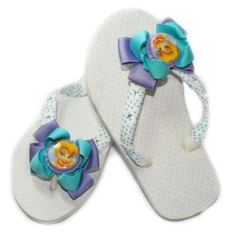 Flip flop decorating party part 2. Tips and Ideas to Decorate Your Own Flip-Flops | Bellatory