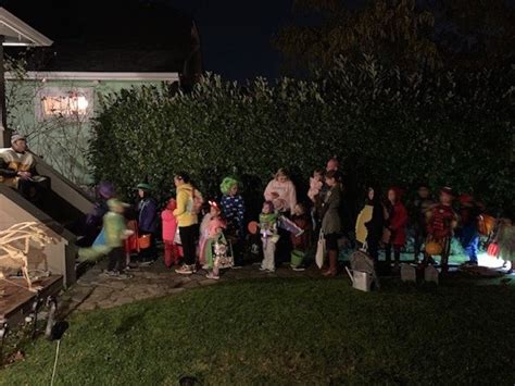 Heres What Its Like To Live On Vancouvers Most Popular Trick Or