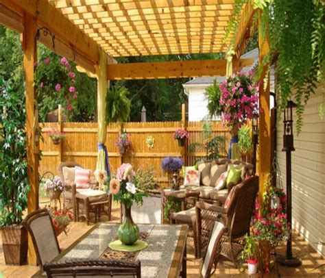 Amazing Techniques To Decorate Your Pergola Recycled Crafts