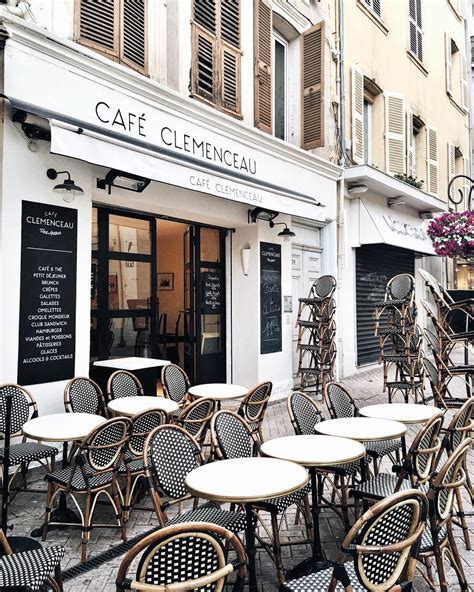 Charming Café Clemenceau In Antibes The French Riviera Pinterest