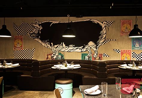 10 Striking Restaurant Murals Worth Checking Out