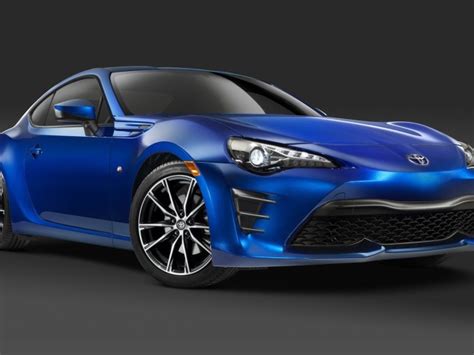 Blue Toyota Gt86 2017 Wallpapers And Images Wallpapers Pictures Photos