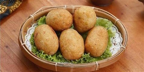 Keripik bawang merah jadul renyah dan gurih. 10 Cara Membuat Combro dan Misro Renyah yang Enak Isi Oncom Tempe Pedas Setan Sederhana | Diadona.id