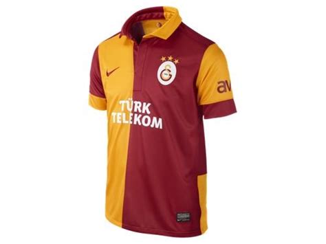 Fußball ist mehr als nur ein sport. nike GALATASARAY ISTANBUL Trikot Home Kinder 2012 / 2013 ...