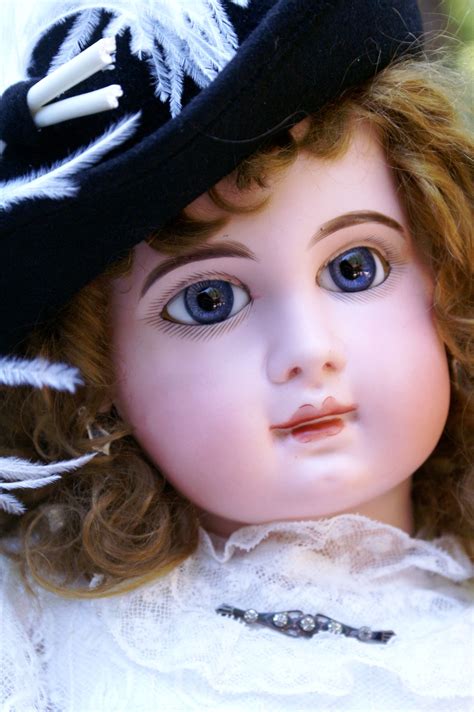 Gorgeous 31 Ej In Pristine Condition Antique Dolls Beautiful Dolls French Dolls