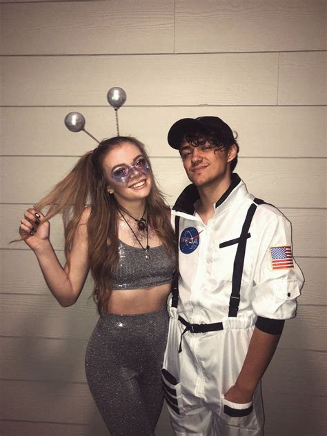 17 Diy Couples Costumes 2021 2022 Diy Projects 2022
