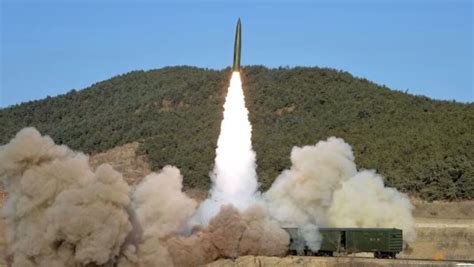 Korea Utara Ujicoba Sepasang Rudal Balistik Persiapan Serang As · Ninnaid