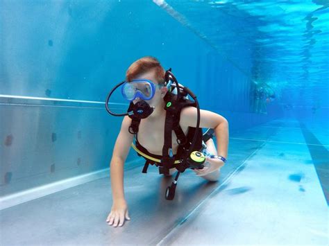 Pin By Aqualad On Underwater Kids Water Sports Underwater Kids