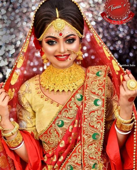 Bengali Bride Bengali Wedding Bengali Bridal Makeup Beautiful Indian Brides Wealthy Women