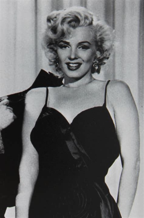 The official facebook page of marilyn monroe. Lot Detail - Marilyn Monroe Personally Owned & Worn ...