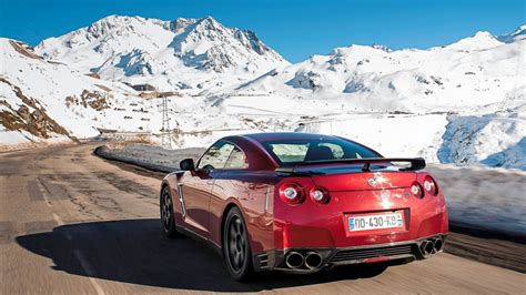 They're actually a really great idea because if you download a wallpaper … Wallpaper : winter, sports car, Nissan GT R, coupe, supercar, 1920x1080 px, land vehicle ...