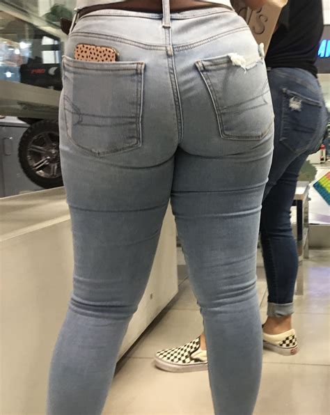 Latina Teen Ass Shopping Mall Tight Jeans Forum