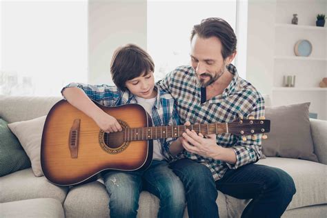 Beneficios De Aprender A Tocar La Guitarra En La Niñez Hechos De Hoy