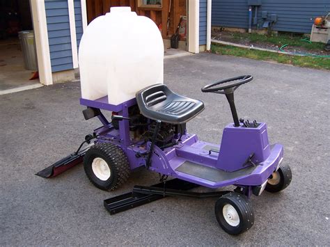 A zamboni circling a sheet of ice is among the most tranquil scenes in sports. Redneck Backyard Zamboni Ice Resurfacer (with Pictures ...