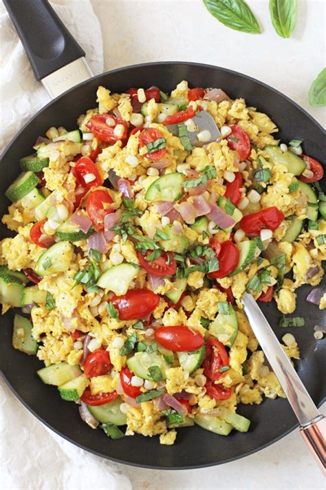 An eggless breakfast doesn't have to mean a boring start to the day. 15 Healthy Scrambled Egg Recipes You Should Definitely Try!