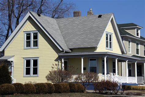 French country is also a house style where you may see lighter roof shingles or roof shingles that are close to the shade of the house color itself. Best Pale Yellow Exterior Paint Color