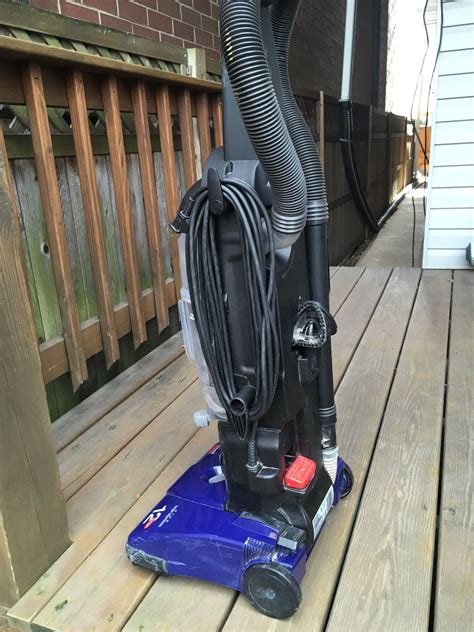 Bissell Powerforce Bagless Vacuum Powerful 12 Amp Motor For Sale In